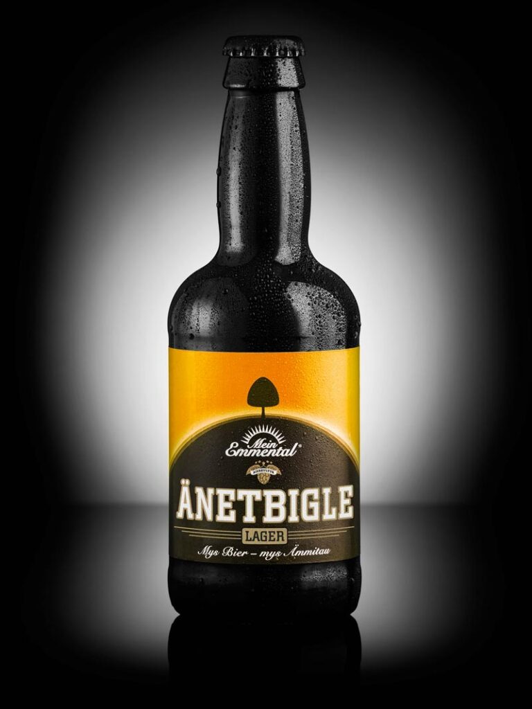 ME Bier Mockup Aenetbigle